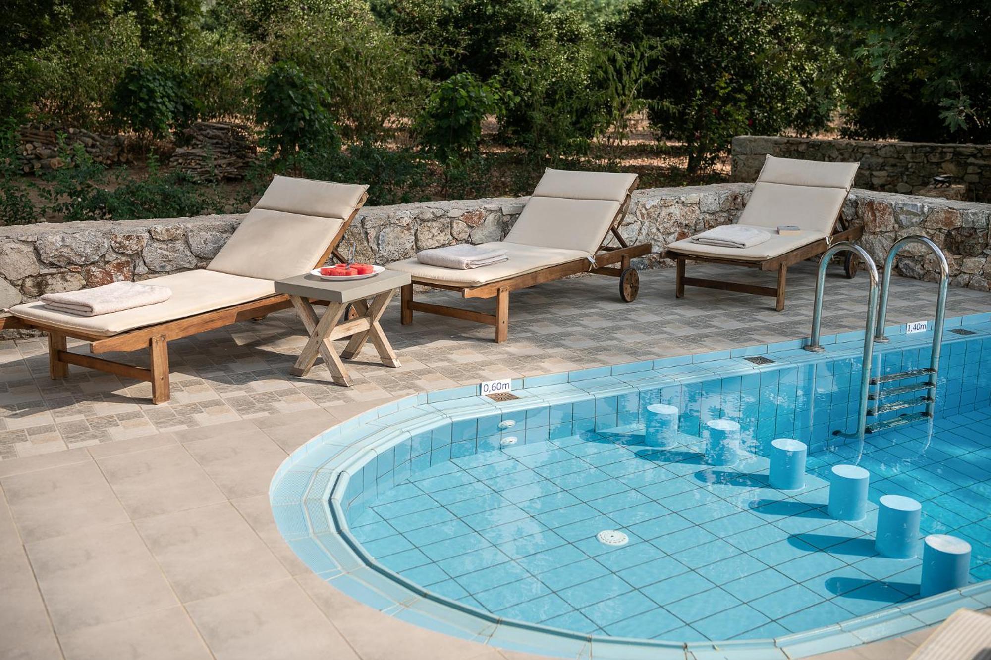 Villa Nature, Heated Pool Каливес Экстерьер фото